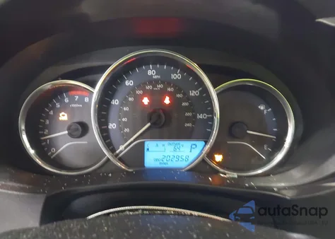 2014 Toyota Corolla Le z USA, uszkodzony, nr VIN 2T1BURHE6EC016458